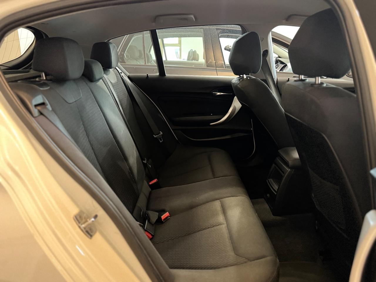 Bmw 116 116d 5p. Sport