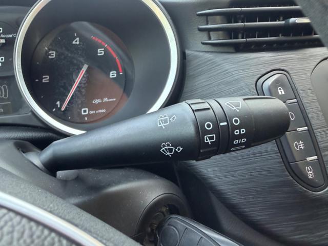 ALFA ROMEO Giulietta 2.0 JTDm 150 CV SUPER+2PDC+17''+TELEF+CRUISE+LED