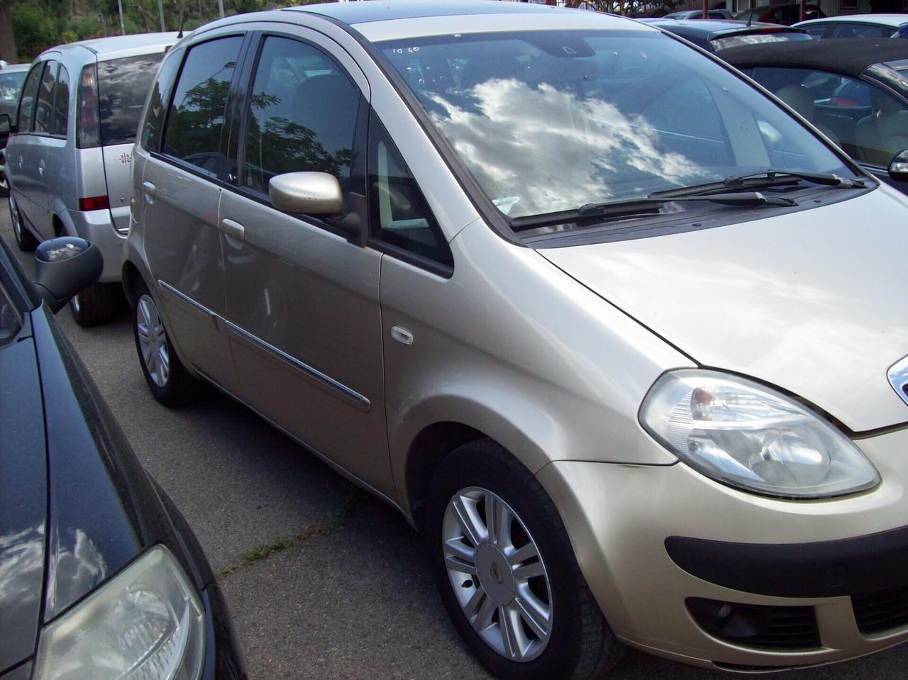 Lancia MUSA 1.3 Multijet 16V 70 CV Argento