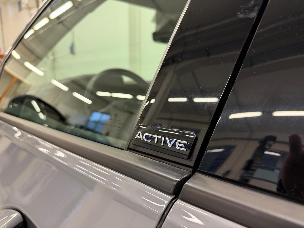 Volkswagen Golf 8 - ACTIVE - FULL OPTIONAL