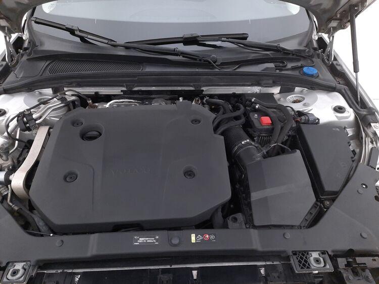 Volvo V60 B4 (d) Momentum Business Pro Geartronic BR822680 2.0 Mild Hybrid 197CV