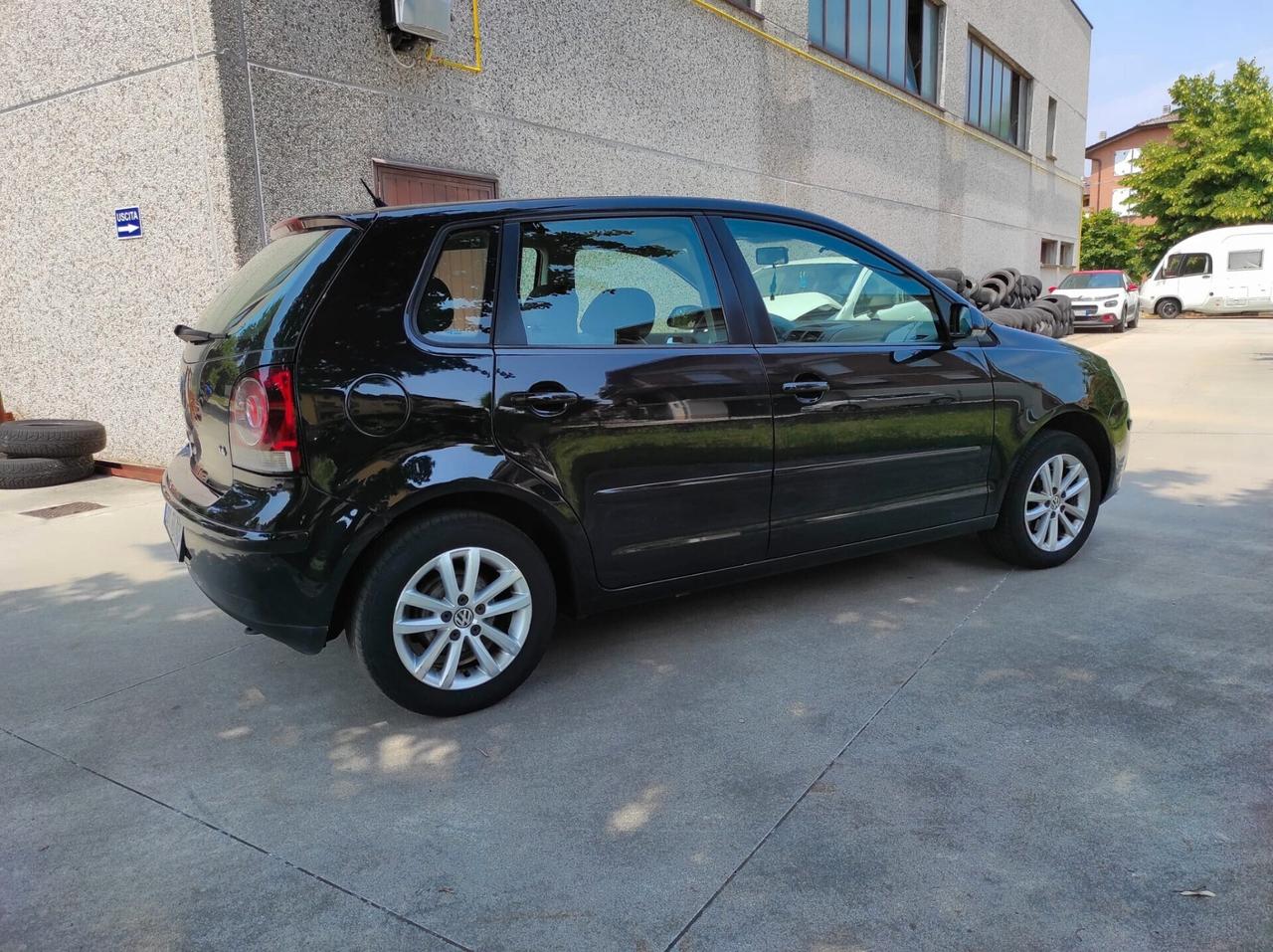 Volkswagen Polo 1.4/80CV 16V 5p. Comfort. BiFuel G