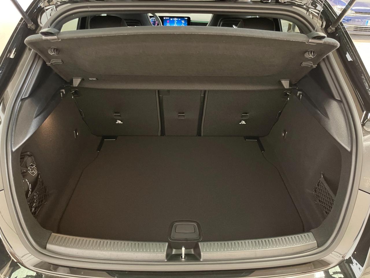 Mercedes-benz A 220 d AMG Line Premium auto-Retrocamera-IVA esp.-LEGGI SOTTO