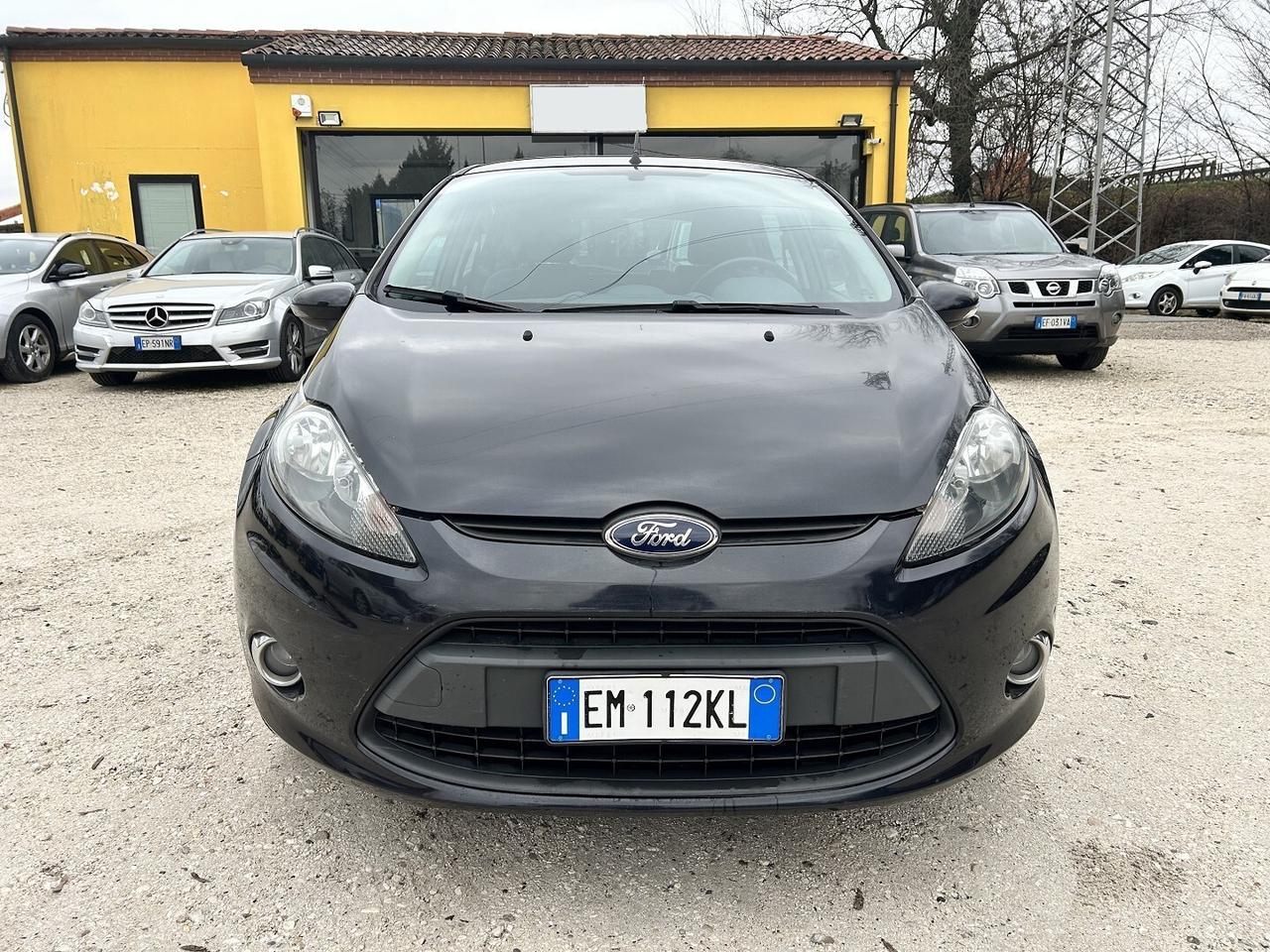 FORD FIESTA 1.4 97CV GPL 2032 UNICO P. IVA ESPOSTA
