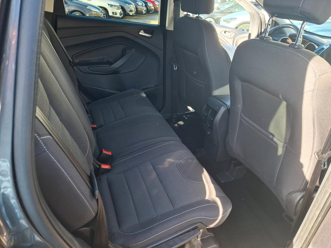 Ford Kuga 2.0 TDCI 150 CV S&S 2WD Business