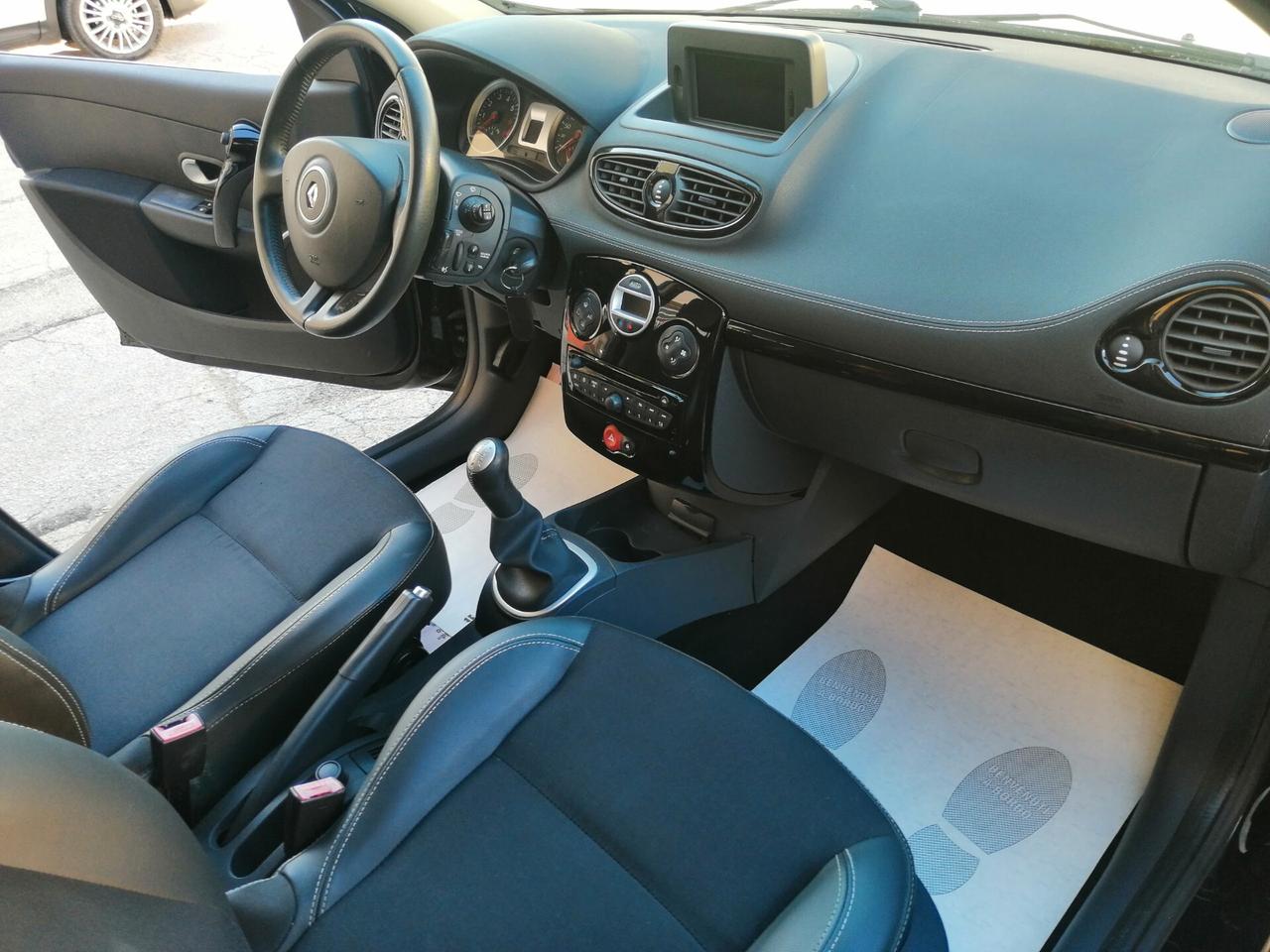 Renault Clio 1.2 16V 5 porte Dynamique