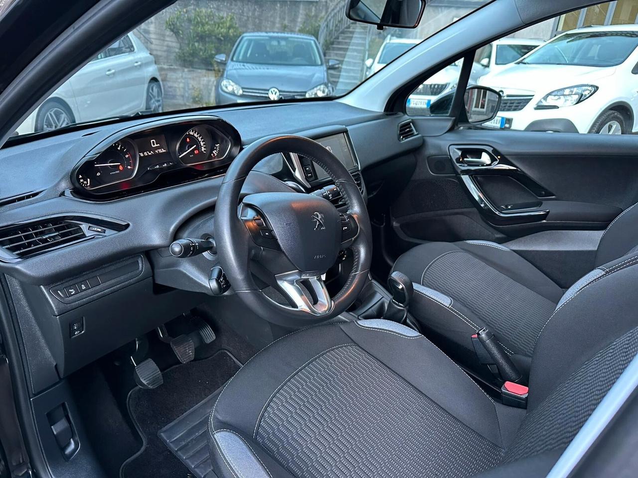 Peugeot 208 BlueHDi 75 5 porte Allure