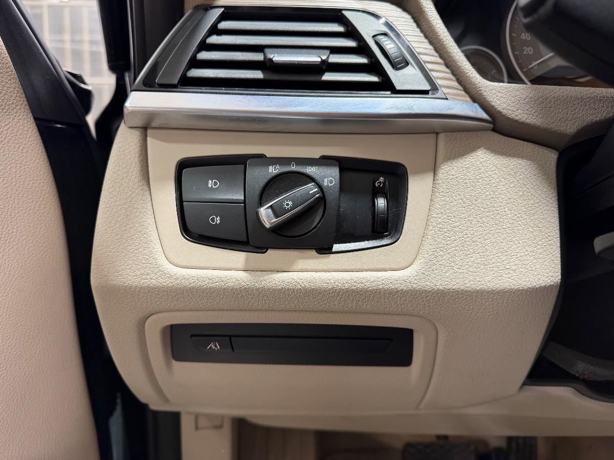 BMW - Serie 3 - 320d Efficient Dynamics Modern