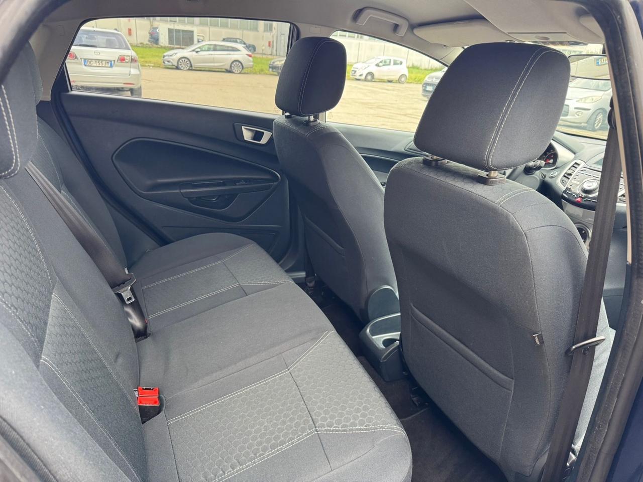 Ford Fiesta 1.4 5p. Bz.- GPL Titanium perfetta