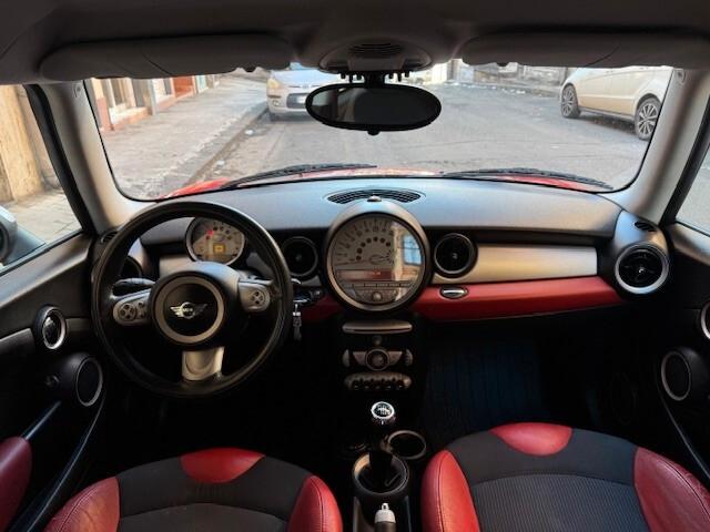 Mini Cooper D 1.6 16V D Pepper