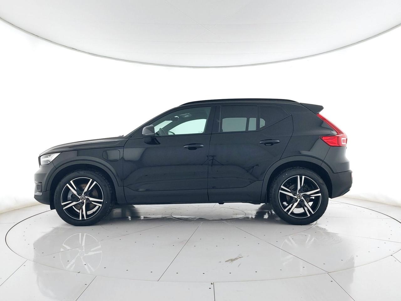 VOLVO XC40 1.5 t5 phev R-design auto LED+CAMERA+APP CONNECT