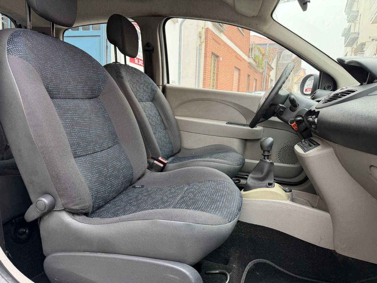 Renault Twingo 1.2 8V Dynamique