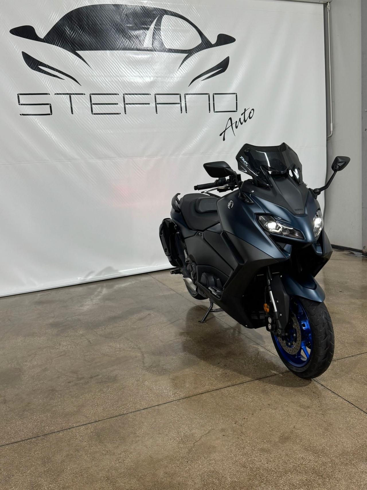 Yamaha TMAX 560 tech max