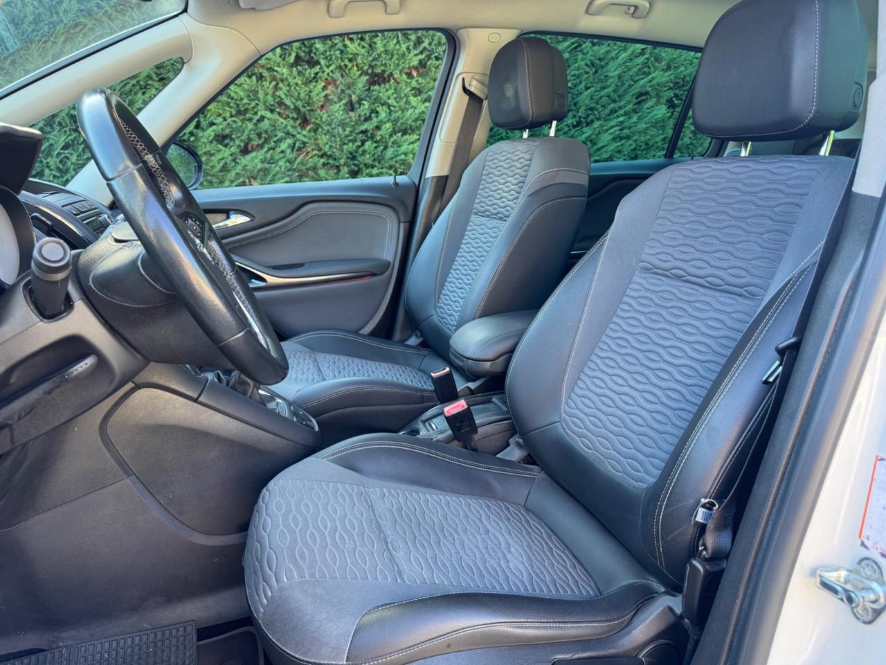 Opel Zafira Tourer 1.6 Metano 150CV Cosmo