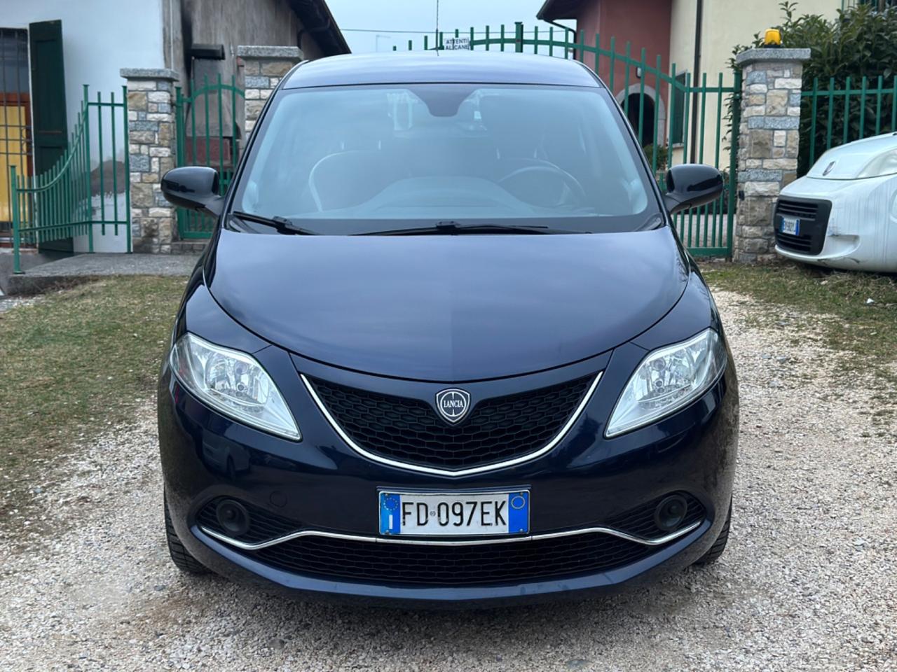 Lancia YPSILON 1.3 MJT 16V 95 CV 5P S&S KMCERT FULLOPT