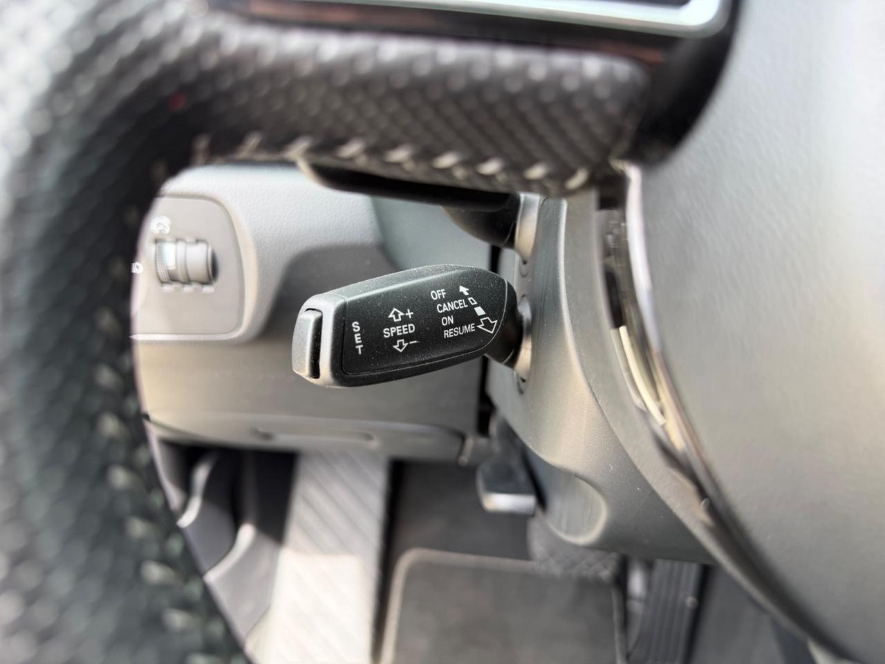 Audi Q3 2.0 TDI 177 CV quattro S tronic Line Edition