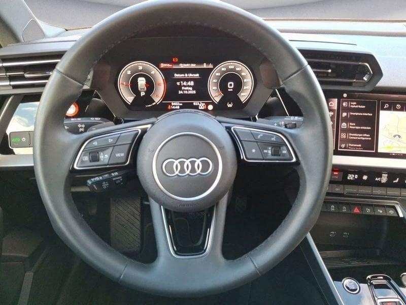 Audi A3 A3 SPB 35 TDI S tronic S line edition Camera Black Pack