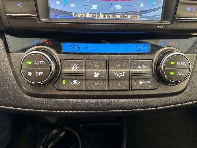 Toyota RAV4 2.0 D-4D (124CV) MT STYLE