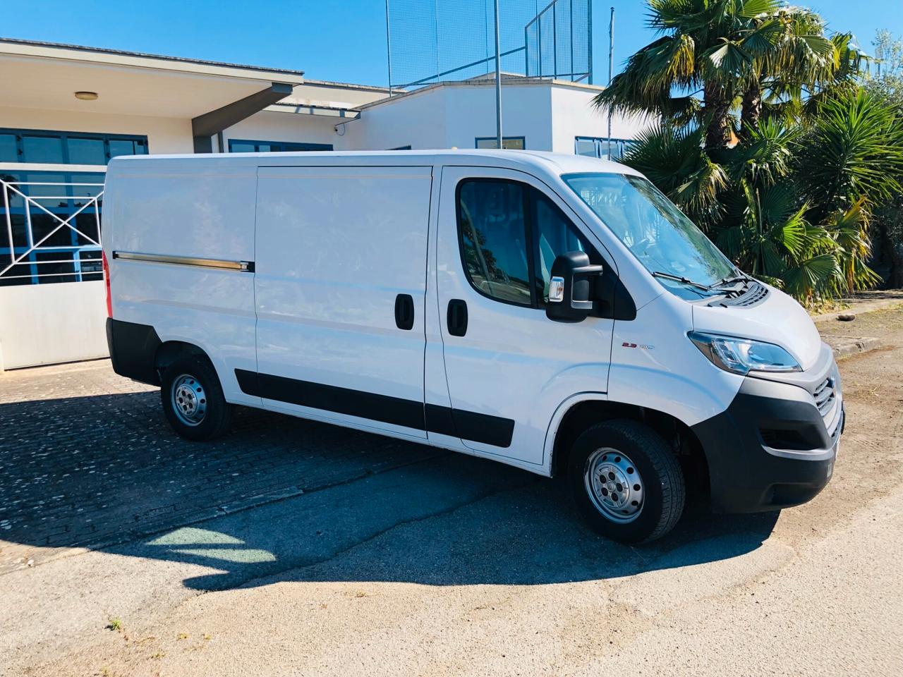 FIAT DUCATO 2.3 MJT 120cv PASSO MEDIO TETTO BASSO ( L2H1 )