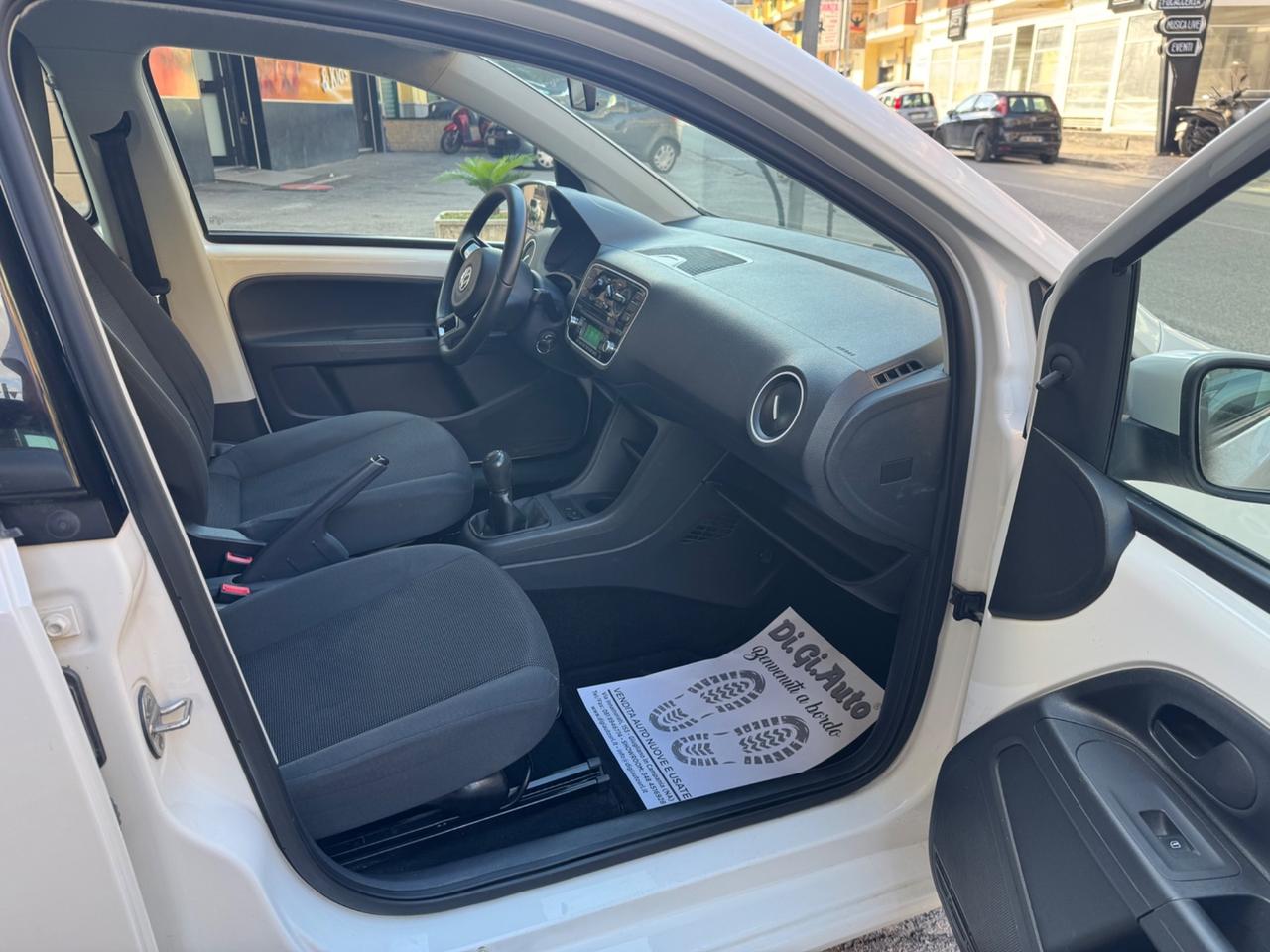 Volkswagen up! 1.0 5p. club