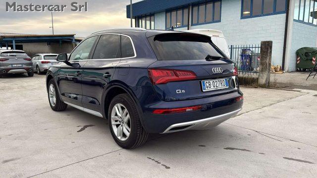 AUDI Q5 Q5 50 2.0 tfsi e Business quattro 252cv- GB027RD