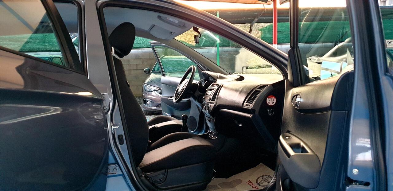 HYUNDAI IX20 1.2 BENZINA 49 MILA KM. OK NEOPATENTATI