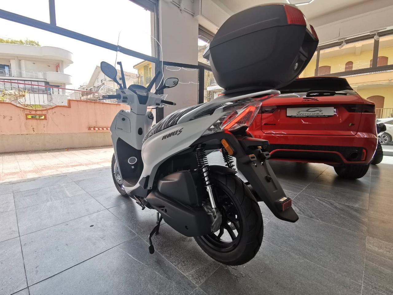 Kymco People S 125 S200