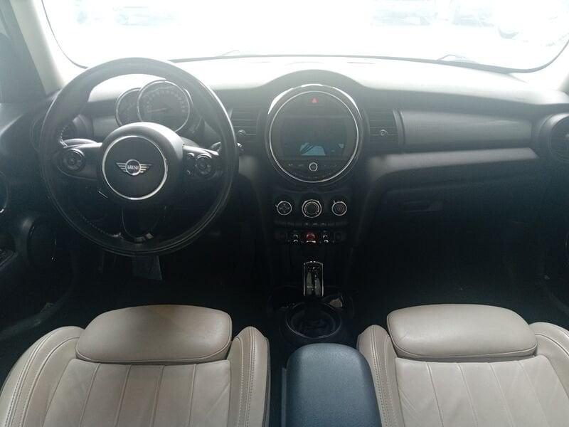 MINI Mini 5 porte Mini 5p 1.5 Cooper D Hype auto
