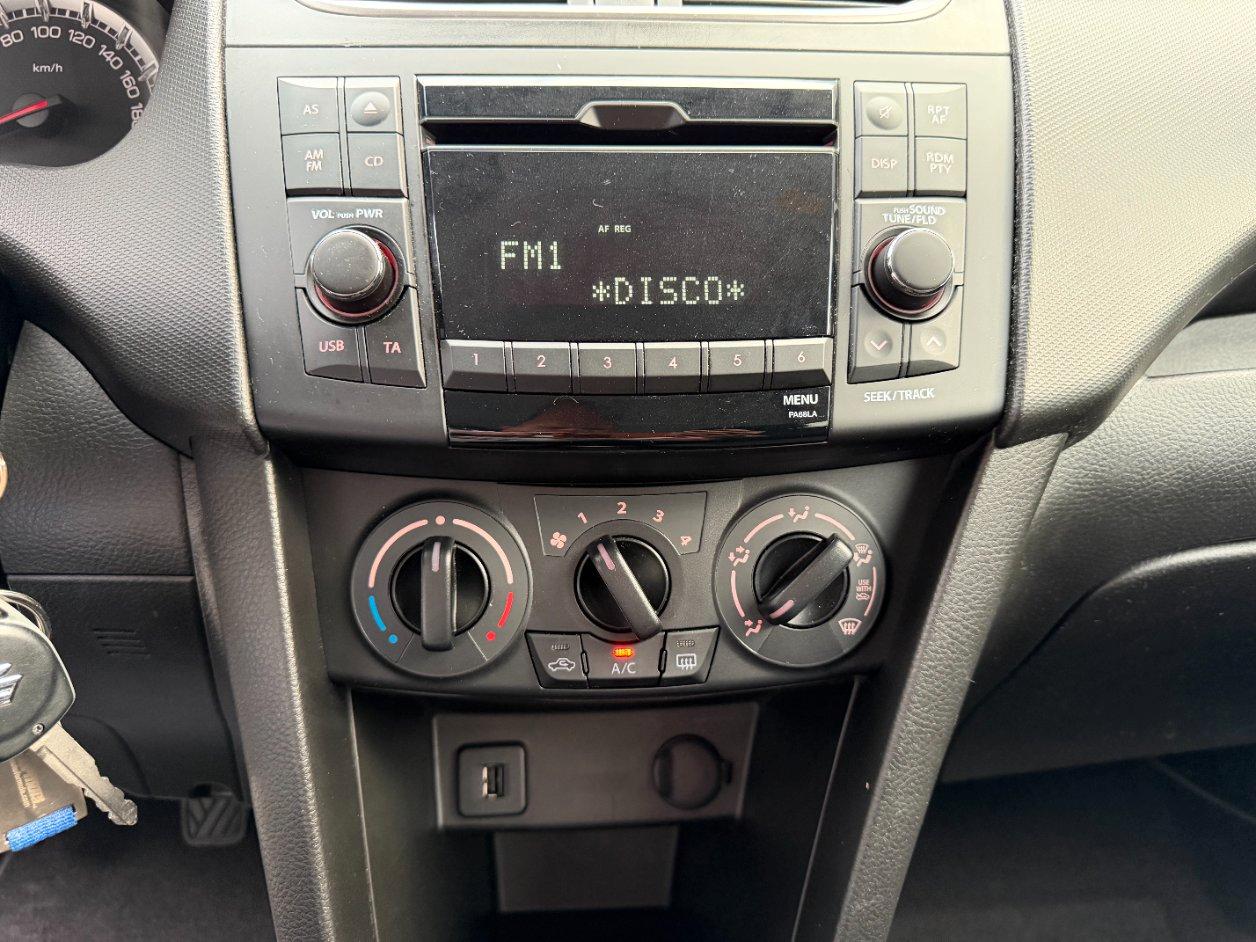 Suzuki Swift 5 Porte Swift 5p 1.2 vvt B-Cool Bi-Color E6