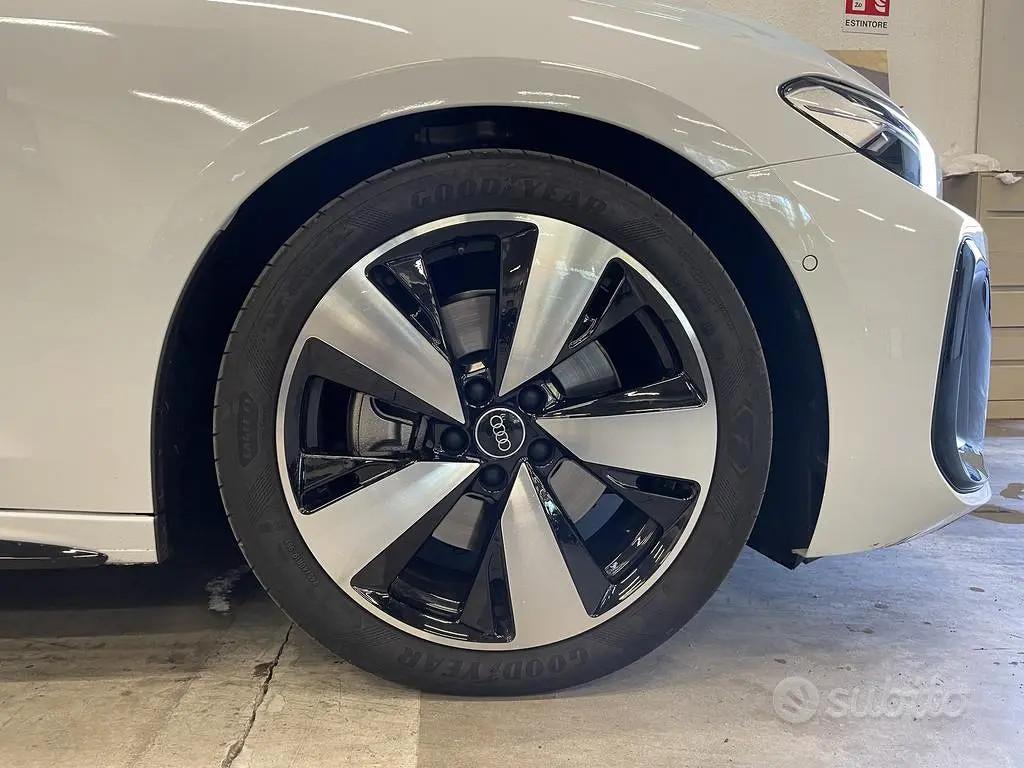 Audi A5 Avant 2.0 tdi mhev+ S line edition 204cv s