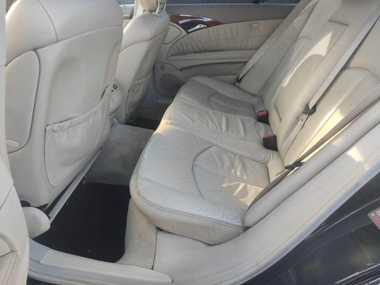 Mercedes-benz E 220 CDI cat Avantgarde