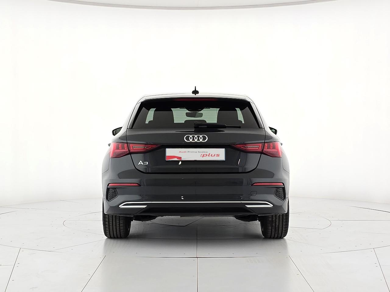 Audi A3 sportback 30 2.0 tdi business advanced