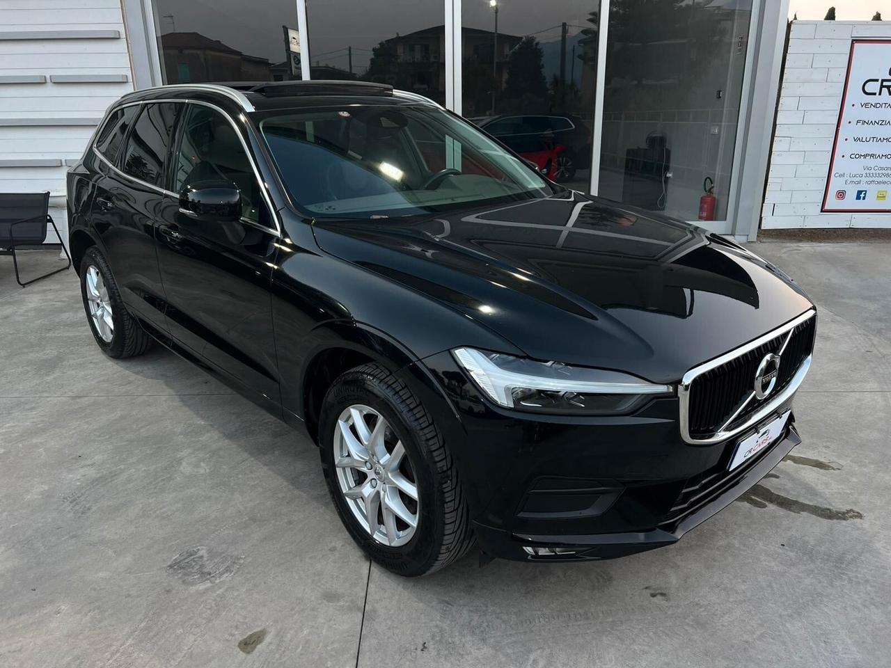 Volvo XC 60 XC60 B4 (d) AWD Geartronic Momentum Tetto apribile