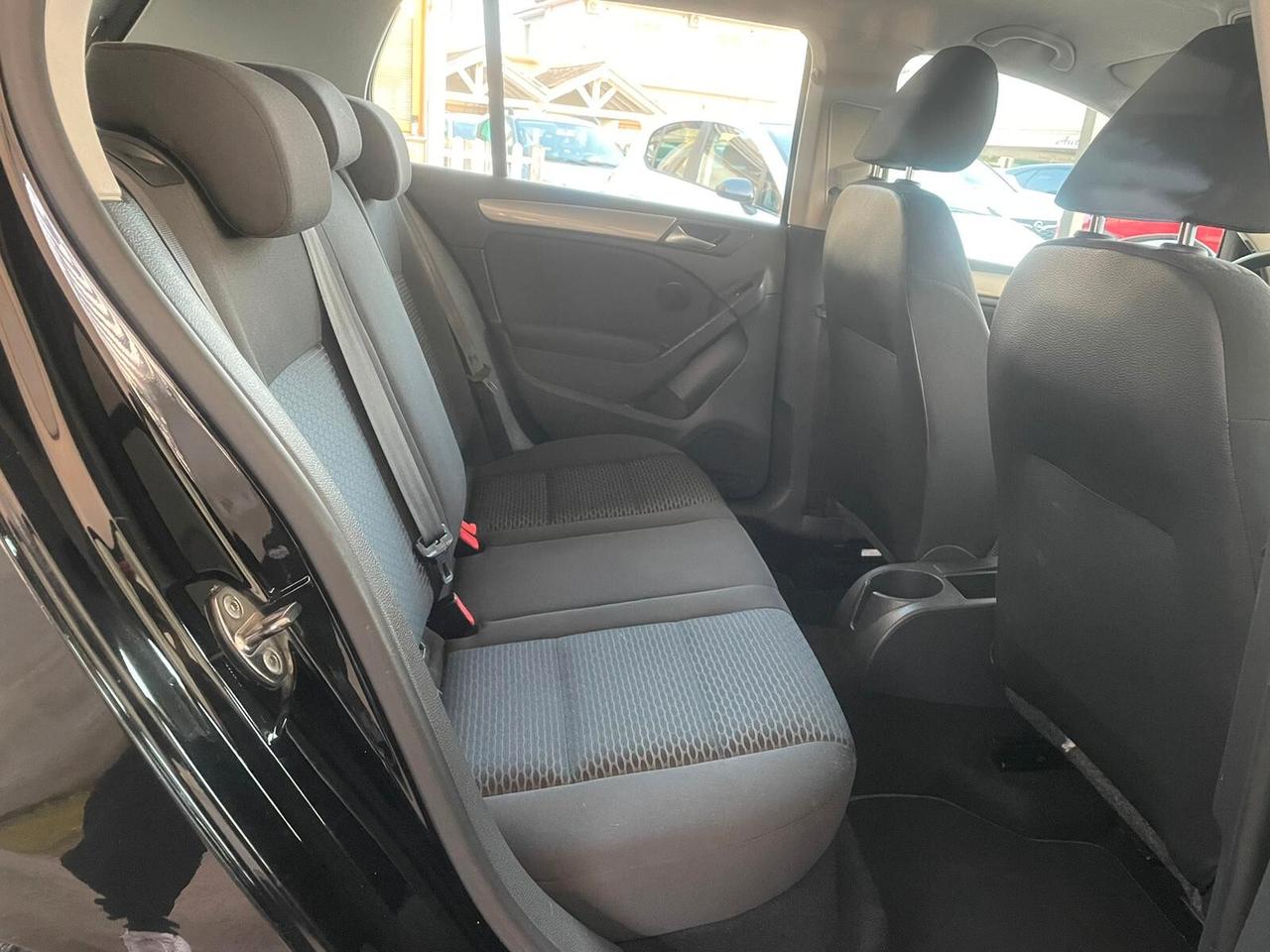 Volkswagen Golf 1.6 TDI DPF 5p. Highline