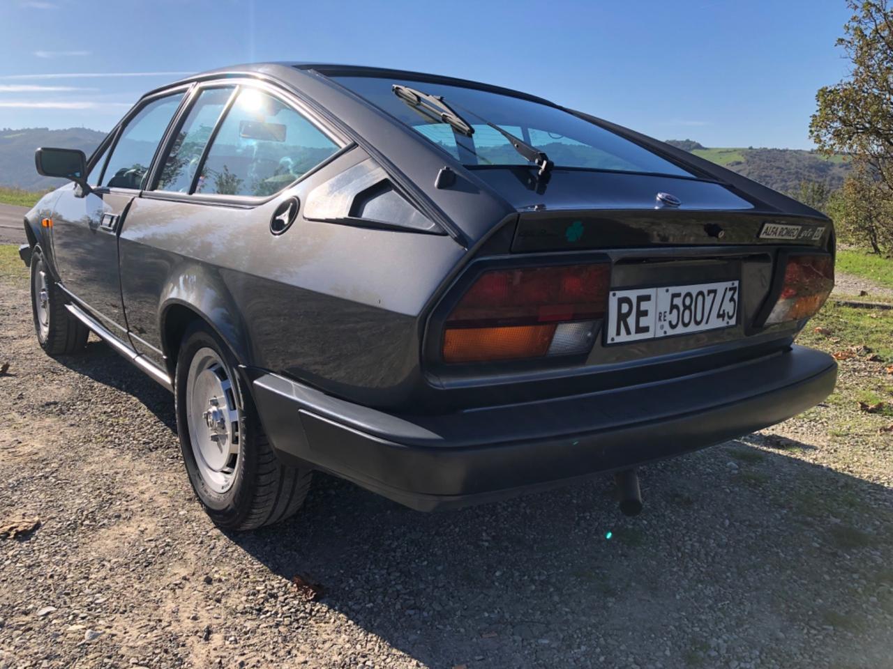 Alfa Romeo Alfetta GTV 2.0