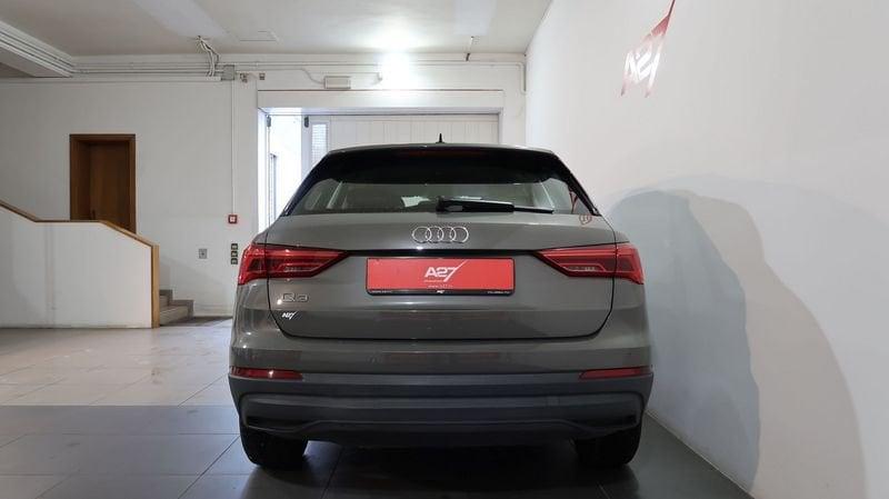 Audi Q3 2.0 35 TDI S Tronic Business #NAVI#CARPLAY#