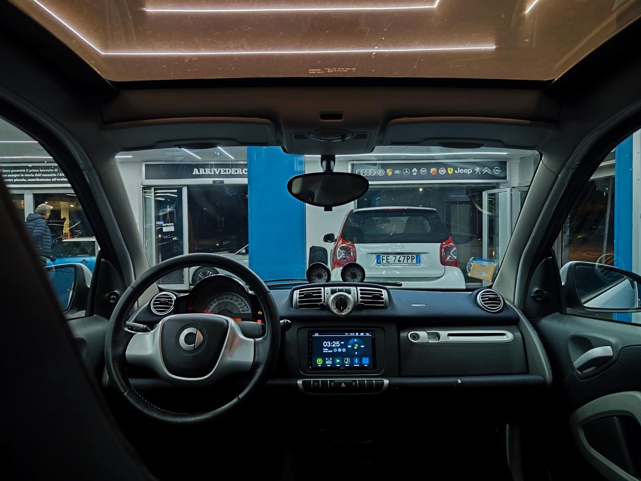 Smart fortwo 1,0 70CV MHD coupé passion