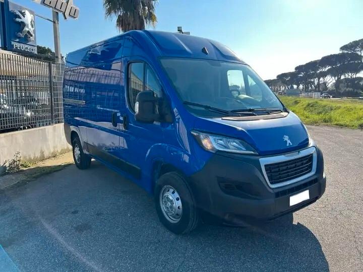 Peugeot Boxer 335 2.2 BlueHDi 140 S&S L2H2