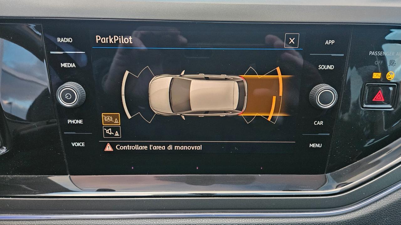 Volkswagen Polo 5p 1.0 evo Comfortline 65cv CLIMA AUT-CARPLAY