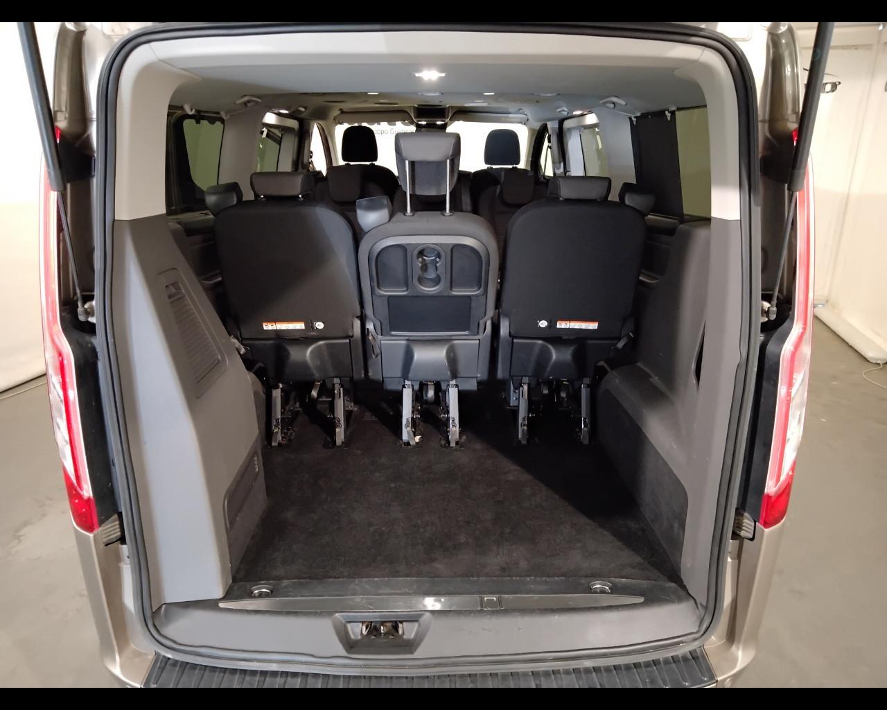 FORD Tourneo Custom 320 2018 - tourneo custom 320 2.0 tdci MHEV 185cv Titanium L2H1 E6.2