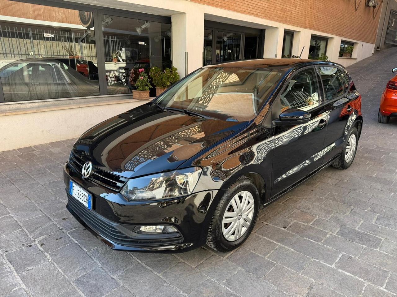 Volkswagen Polo 1.0 mpi 5p confortline Unipro