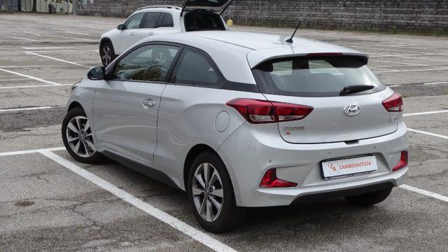 HYUNDAI i20 Coupé 1.2 84 cv, 3p, "Sport", Garanzia...