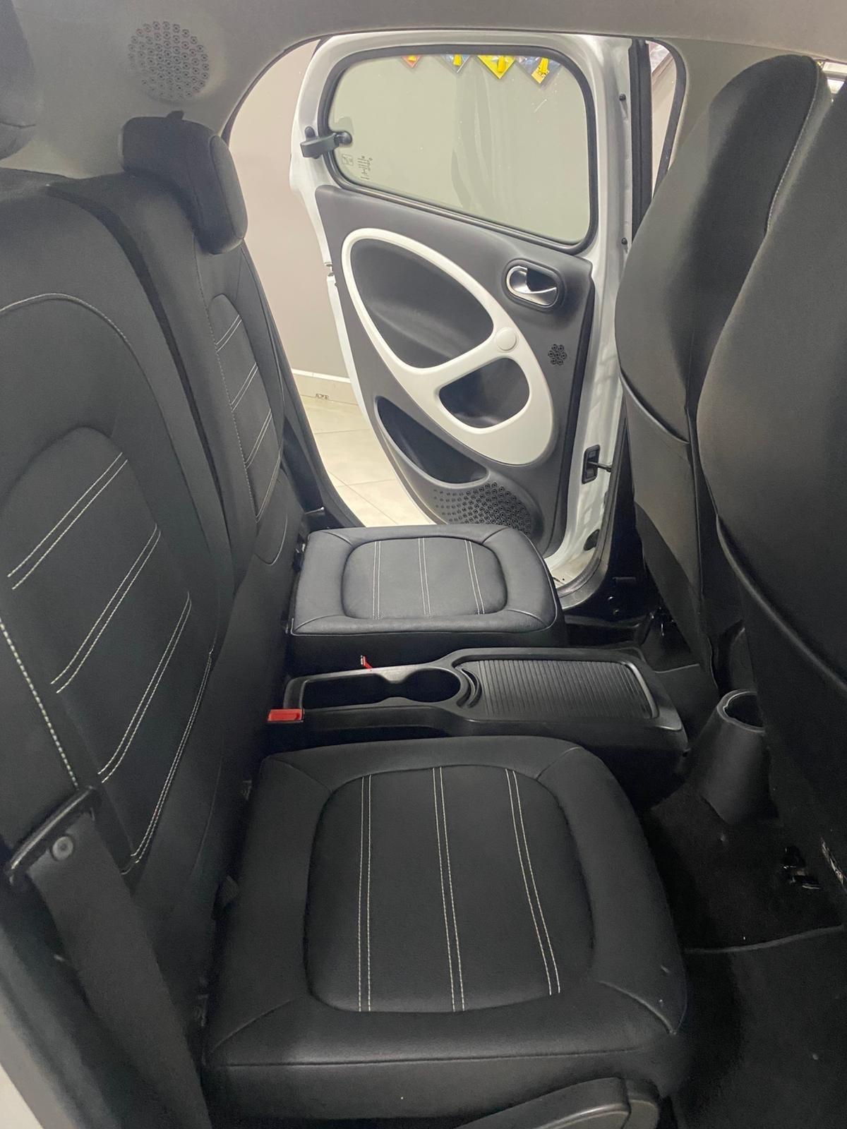 Smart ForFour 70 1.0 Prime