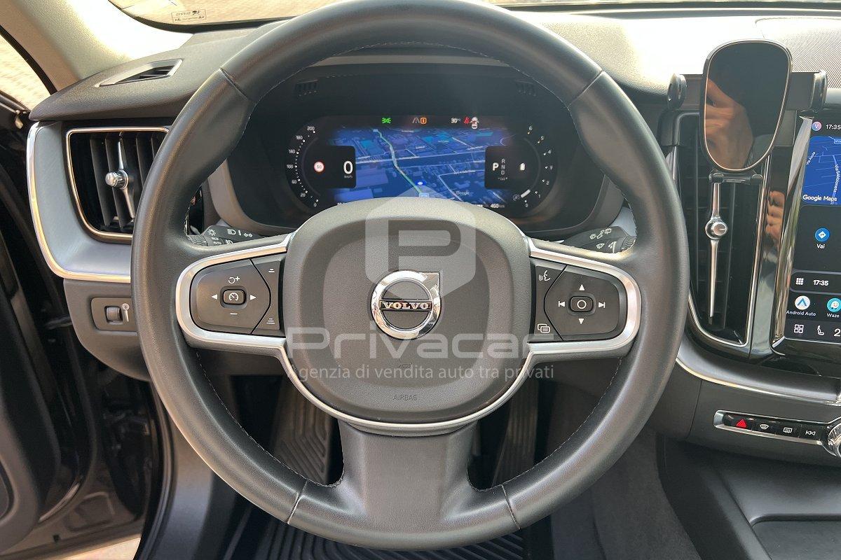 VOLVO XC60 B4 (d) Geartronic Momentum