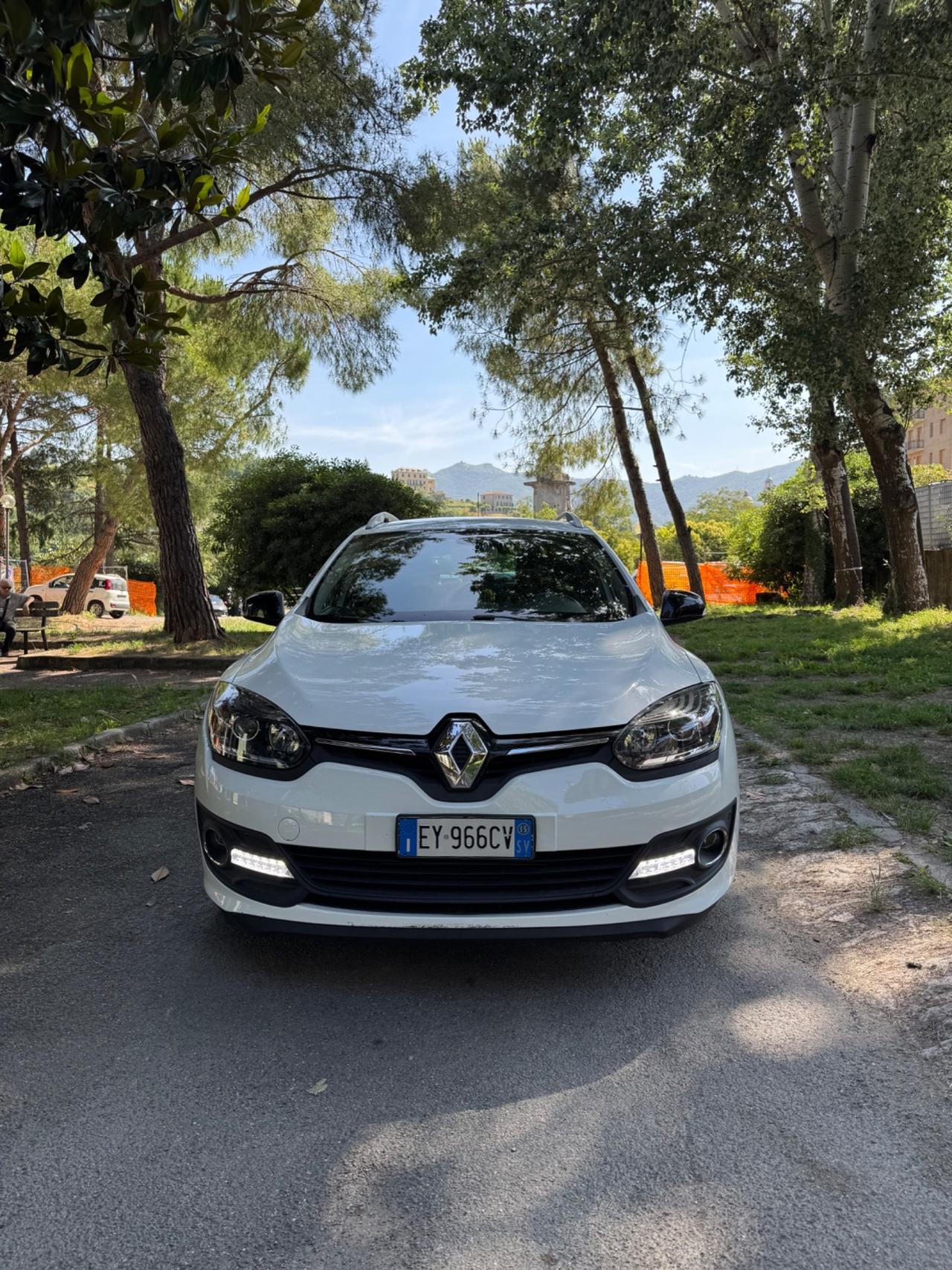 Renault Megane Mégane 1.5 dCi 110CV EDC SporTour Wave