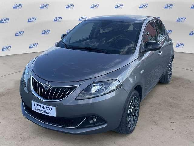 Lancia Ypsilon 1.0 firefly hybrid Platino s&s 70cv