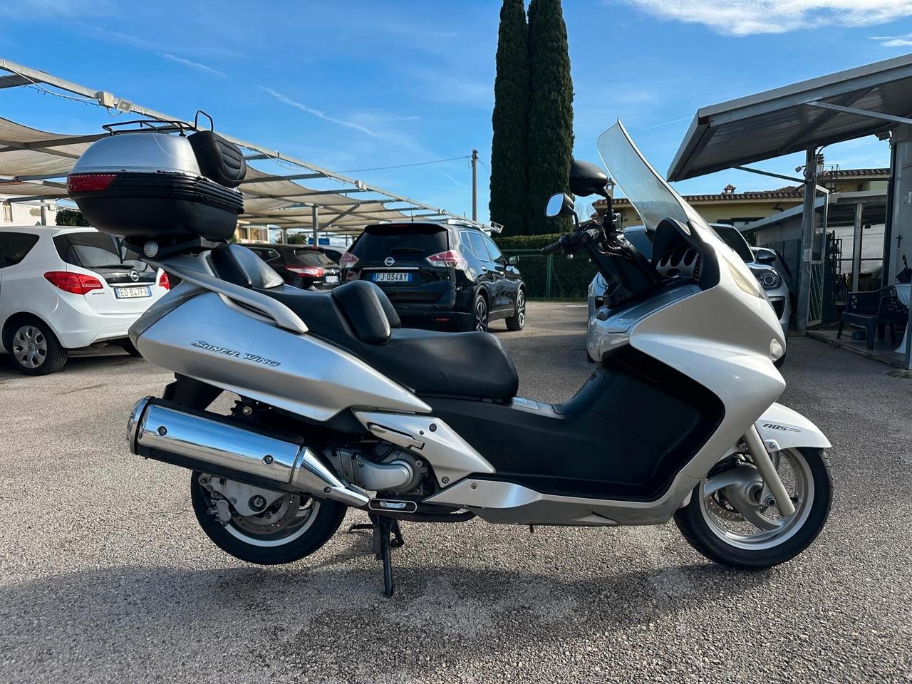 Honda Silver Wing 600