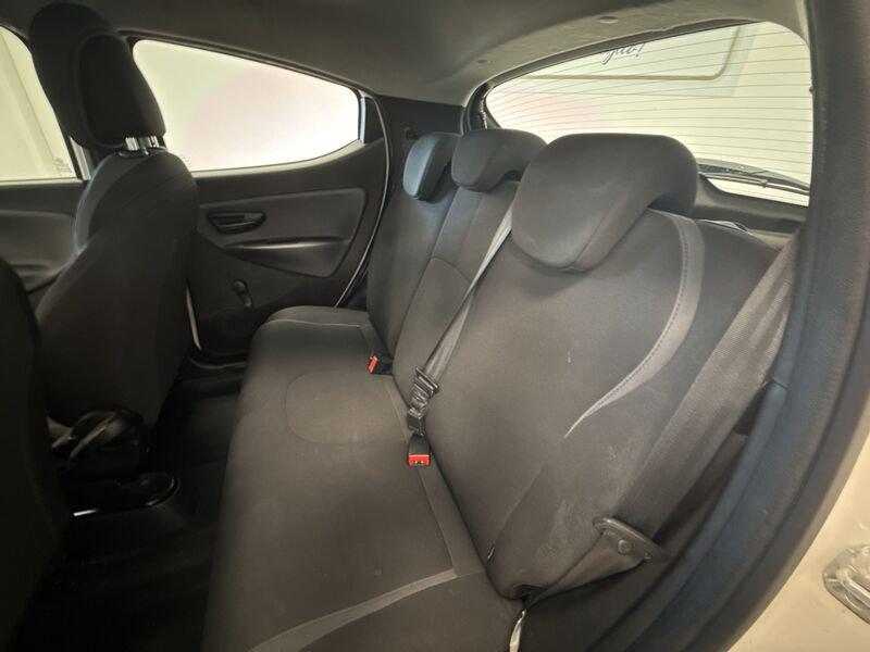 Lancia Ypsilon Ypsilon 1.3 MJT 16V 95 CV 5 porte S&S Silver
