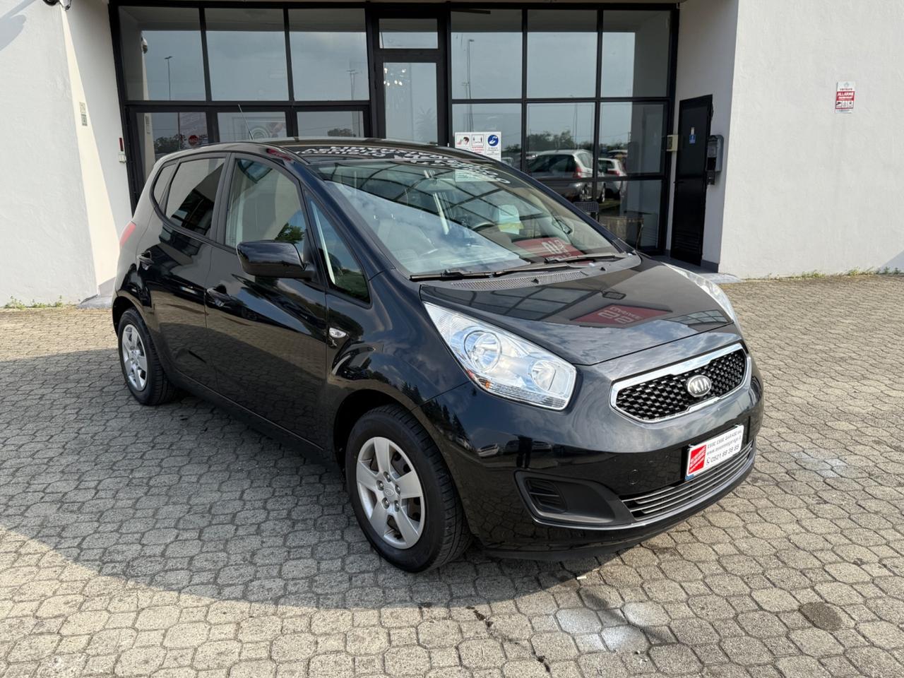 Kia Venga 1.4 GPL Easy|NEOPATENTATI