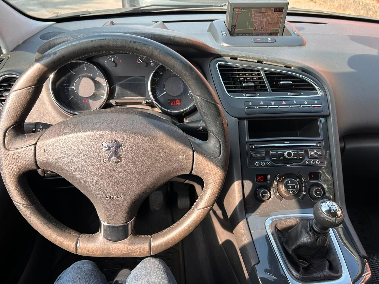 Peugeot 5008 1.6 HDi 112CV Allure